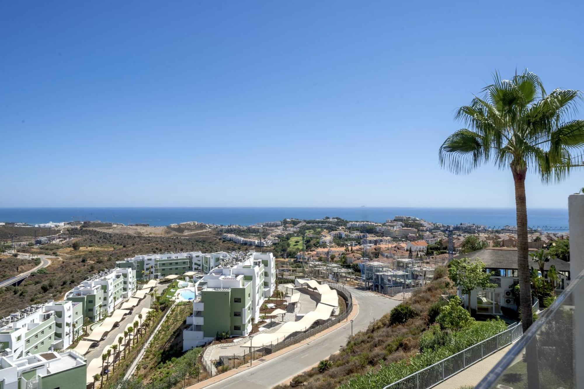 Modern 2 Bed 2 Bath La Cala Hills Apt-Sea Views - 104 MIJAS COSTA Dış mekan fotoğraf